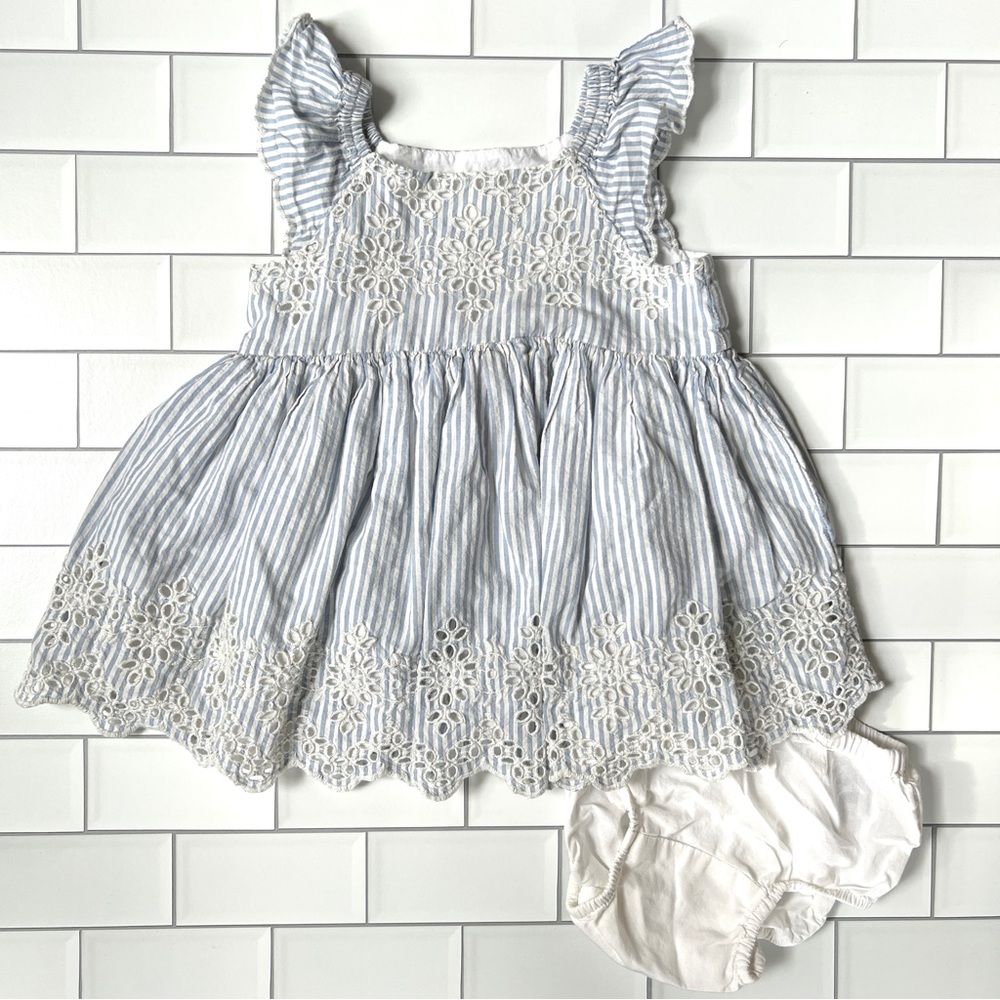 6-12M🩵 GAP Baby Girls Blue White Stripe Eyelet Embroidered Ruffle Sleeve Dress